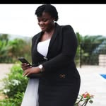 Florence Bonsu - @akosua_tsotsoo - Instagram