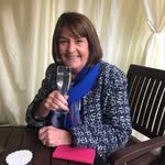 Angela Mackinnon - @florencebowers10 - Instagram