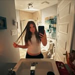 Flo - @florence__card - Instagram