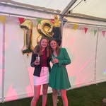 Florence Davies - @florencedavies22 - Instagram