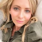 Florence Andrew - @florenceandrew93 - Instagram