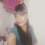 Florence Graves - @florence.graves.7315 - Instagram