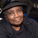 Miata Florence Gray - @gevonmartins - Instagram