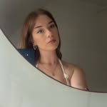 @florencehealy - Instagram