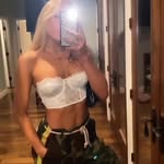 Florence Law - @marbrmkow - Instagram