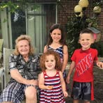 Florence Strauss - Facebook
