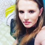 Florence Tomich - @florencetomich - Instagram