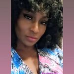 Flöre Charles - @je_mappelle_flore - Instagram