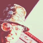 Floyd Chinwi - @floydchinwi - Instagram