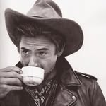 Floyd Pepper - @celloitsmebb - Instagram