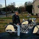 Floyd Winters - @floydwinters - Instagram