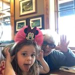 Fran Albrecht - @bumsie71941 - Instagram