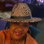 Fran Epps - @minnie_themucha - Instagram