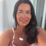 Fran Howard - @franhasasausagedog1983 - Instagram