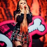 FRAN/SILVA - @avrillavignebra - Instagram