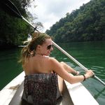 Frances Avery - @nel.hikes - Instagram