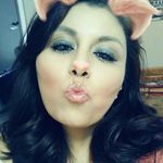 Frances Berumen - @ponponina1234 - Instagram