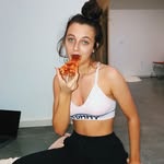 emma frances chamberlain 👀 - @derrfggfews - Instagram