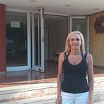 Julie Frances Hackett - @juelz_66 - Instagram