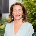 Frances Harkin - @countrytocoastestateagents - Instagram