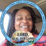 Frances Bost House - @bosthouse - Instagram