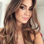 Frances Hull - @xosopo3807 - Instagram