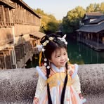 Francesca Chen - Facebook