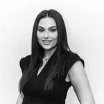 Francesca Fox - @francescafoxrealestate - Instagram