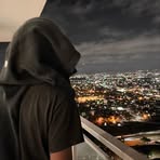 Francis Bee - Facebook