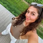 Francisca moore - @francisca__moore25 - Instagram