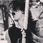 Jullie - @frankbottoms.gerardtops.fan - Instagram