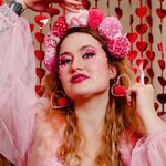 Frankie Hackbarth - @frankies.wandering.mind - Instagram