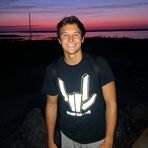 Frank Hector - Facebook