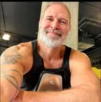 Frank Packer - Facebook