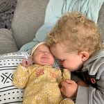 Mando Julian Frank & Raya Marselina Frank - @mando_and_raya - Instagram