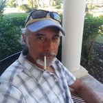 Frank Vecchio - @franky_rents - Instagram