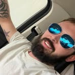 Frankie Wallace - Facebook