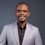 Dr Léon Frantz - @drfrantzleon - Instagram