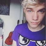 fredangle - @fred124343 - Instagram
