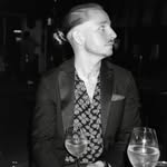 𝗙𝗥𝗘𝗗 𝗕𝗢𝗡𝗗 - @fredo_bondo - Instagram