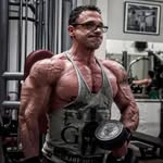 Fred mompo 🏋️‍♀️ coach au Studio sport - @fredmompo_officiel - Instagram