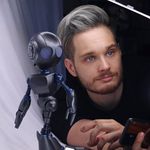 Freddy Schramm - @freddyprops - Instagram
