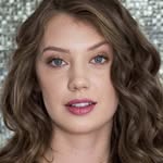 Freda Steele - @fredasteele21 - Instagram