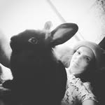 Kandis Neumeier - @freddiemercurybunny - Instagram