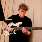 Freddie Meaden - @freddiemeaden_bass - Instagram