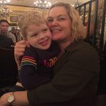 Julie - @freddietraviss - Instagram