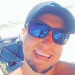Frederick DeLeon - @6foot5born2thrive - Instagram
