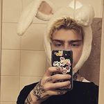 ✨ ɠơٳٳɖɛŋ - @frederick.golden_fhs - Instagram