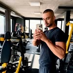 Frederik Jánoška - @fredo_555 - Instagram