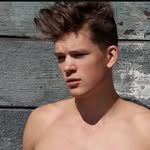 Fredrick Hunt - @fredrick_hunt_loves_bella - Instagram